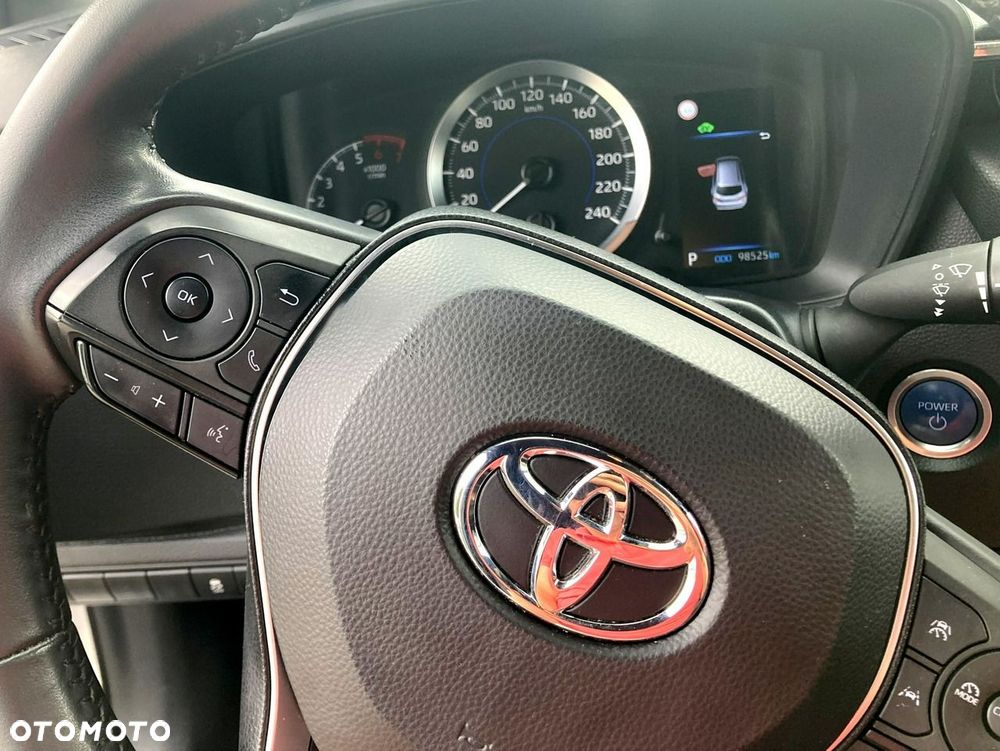 Toyota Corolla 1.8 Hybrid Comfort - 18