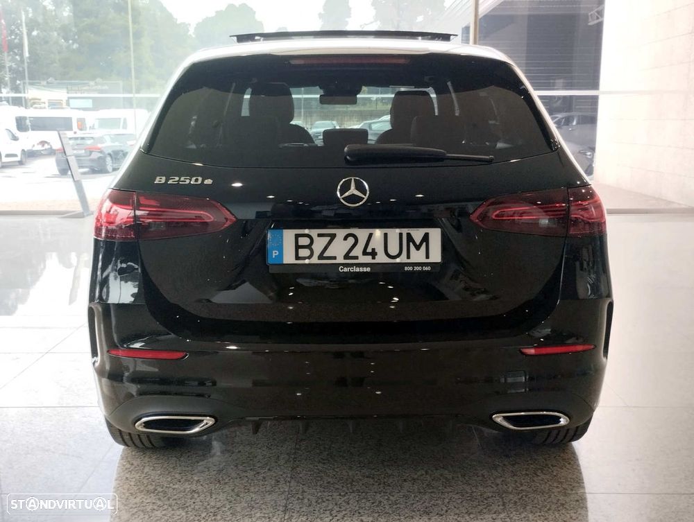 Mercedes-Benz B 250 e 8G-DCT AMG Line Advanced Plus - 12