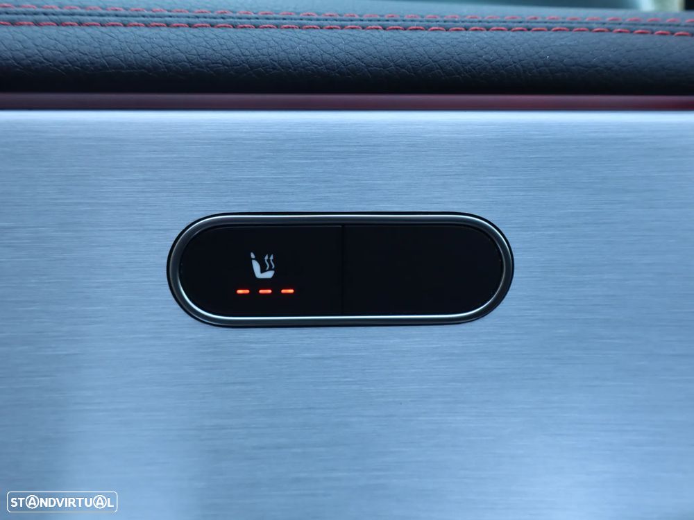 Mercedes-Benz CLA 180 d Shooting Brake AMG Line Aut. - 39