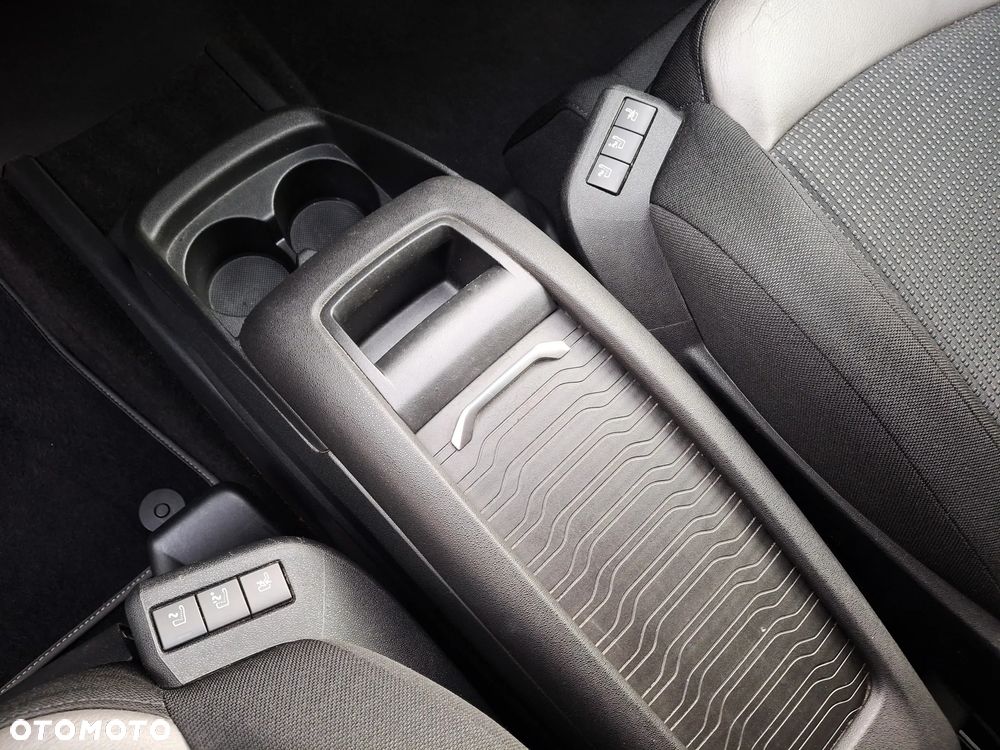 Citroën C4 Grand Picasso BlueHDi 150 EAT6 Exclusive - 13