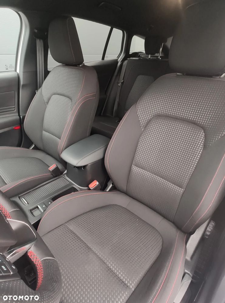 Ford Focus 1.0 EcoBoost Hybrid ST-LINE X - 21