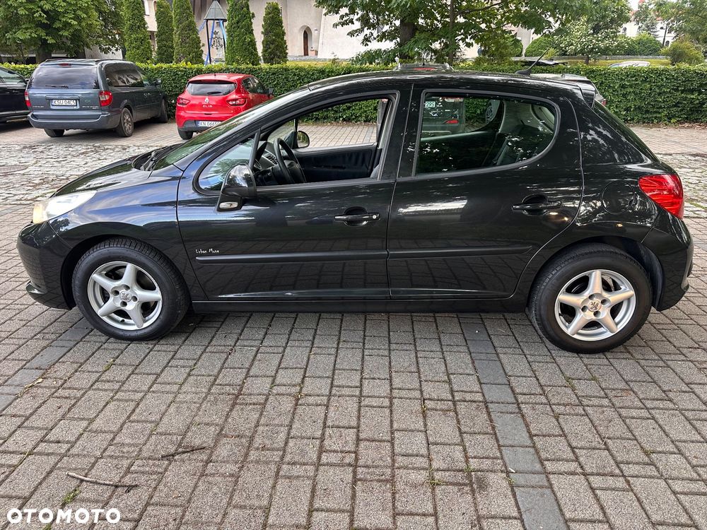 Peugeot 207 95 VTi Family - 33