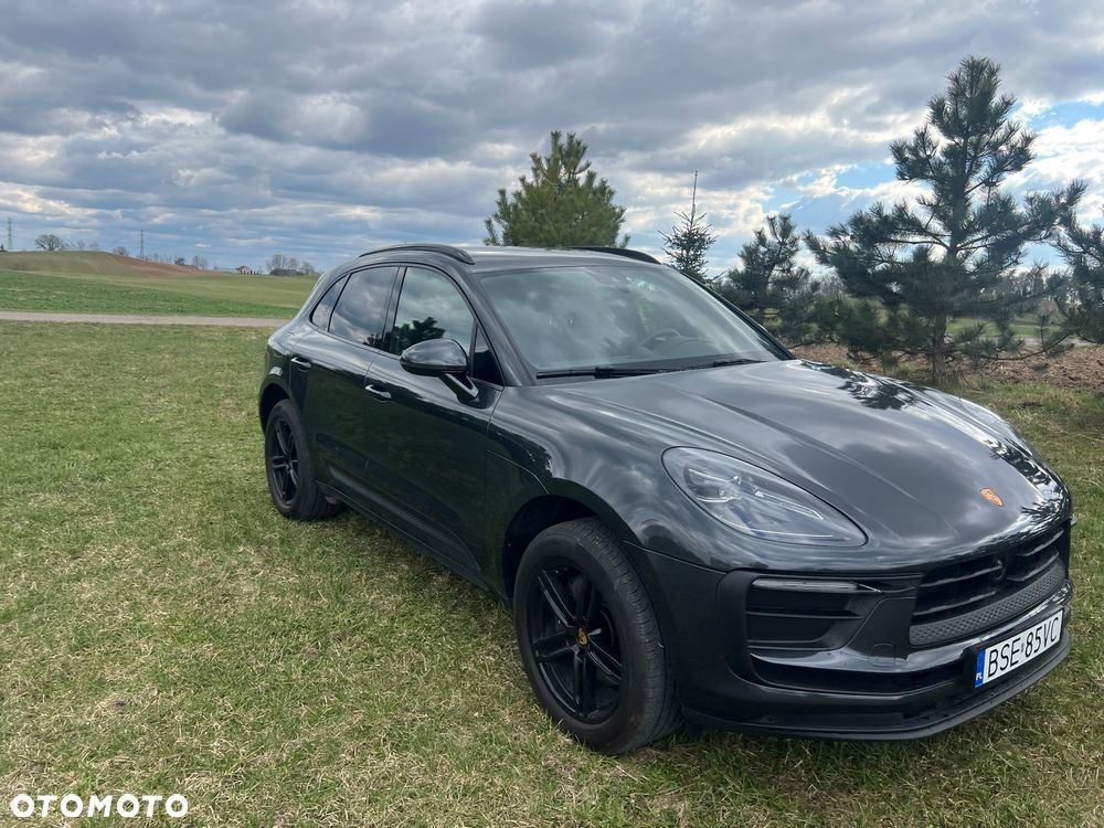Porsche Macan Standard - 2