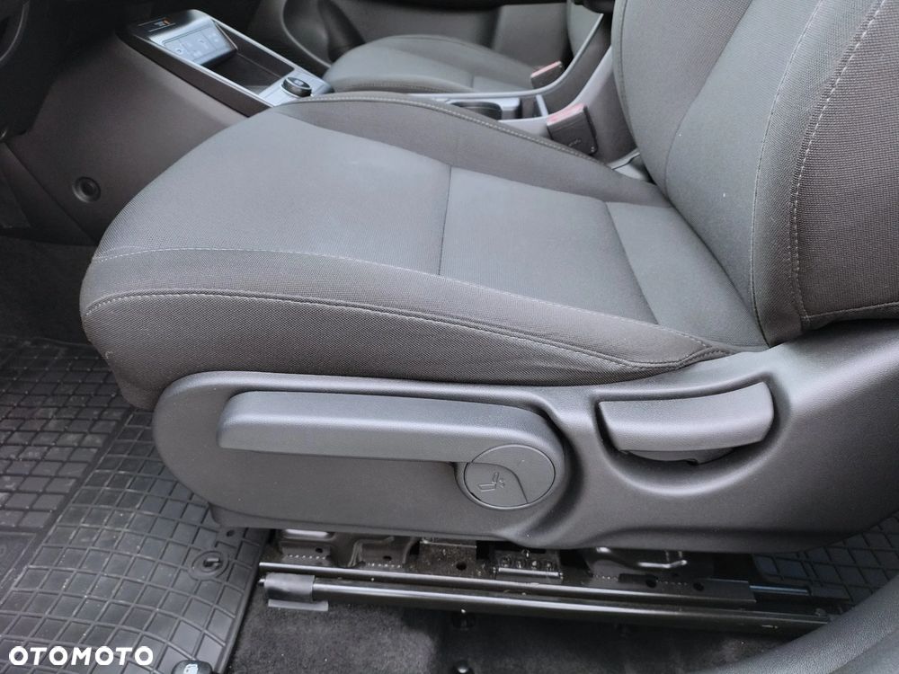 Hyundai Kona 1.6 GDI Hybrid Smart DCT - 23