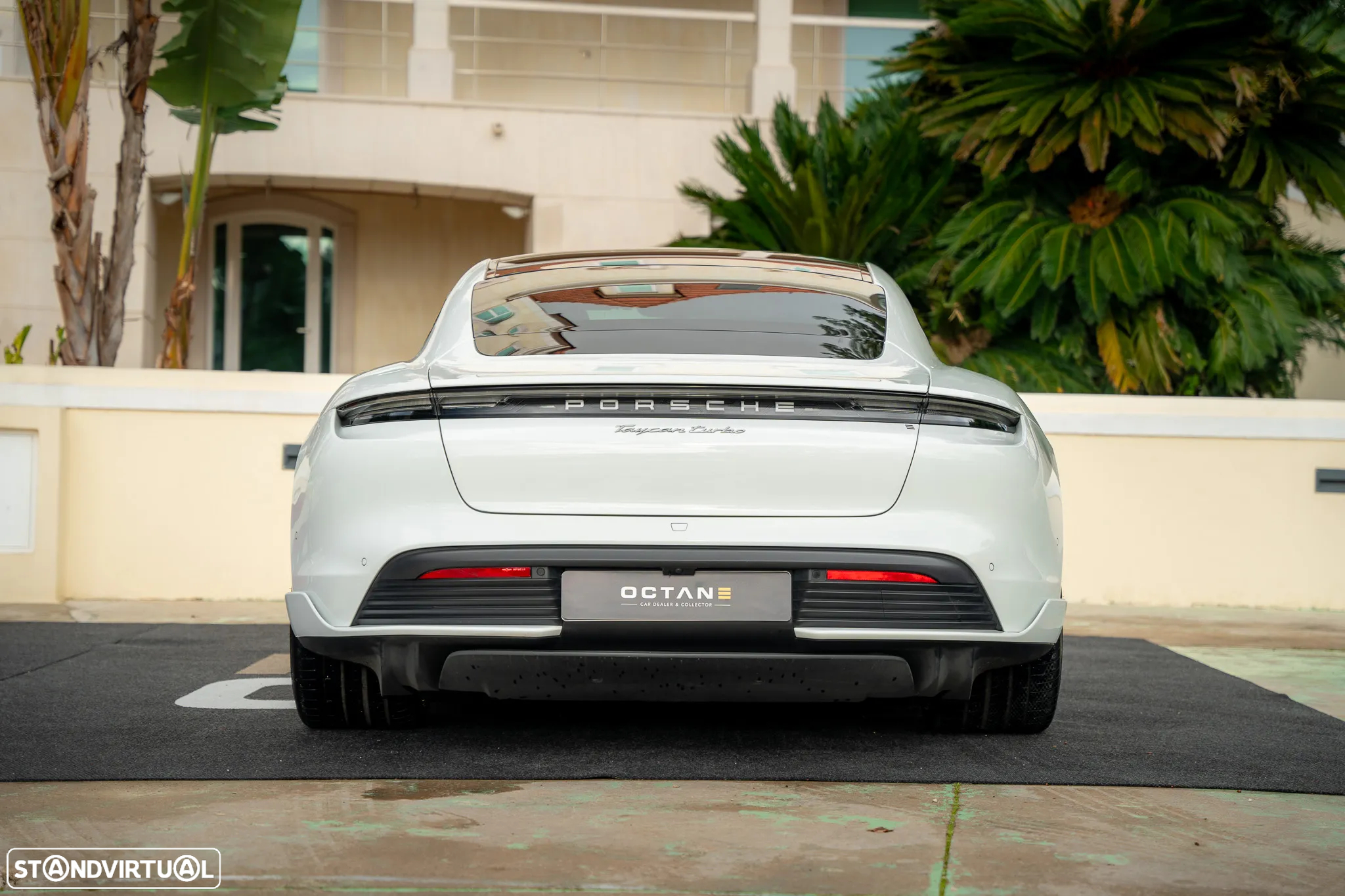 Porsche Taycan Turbo - 6