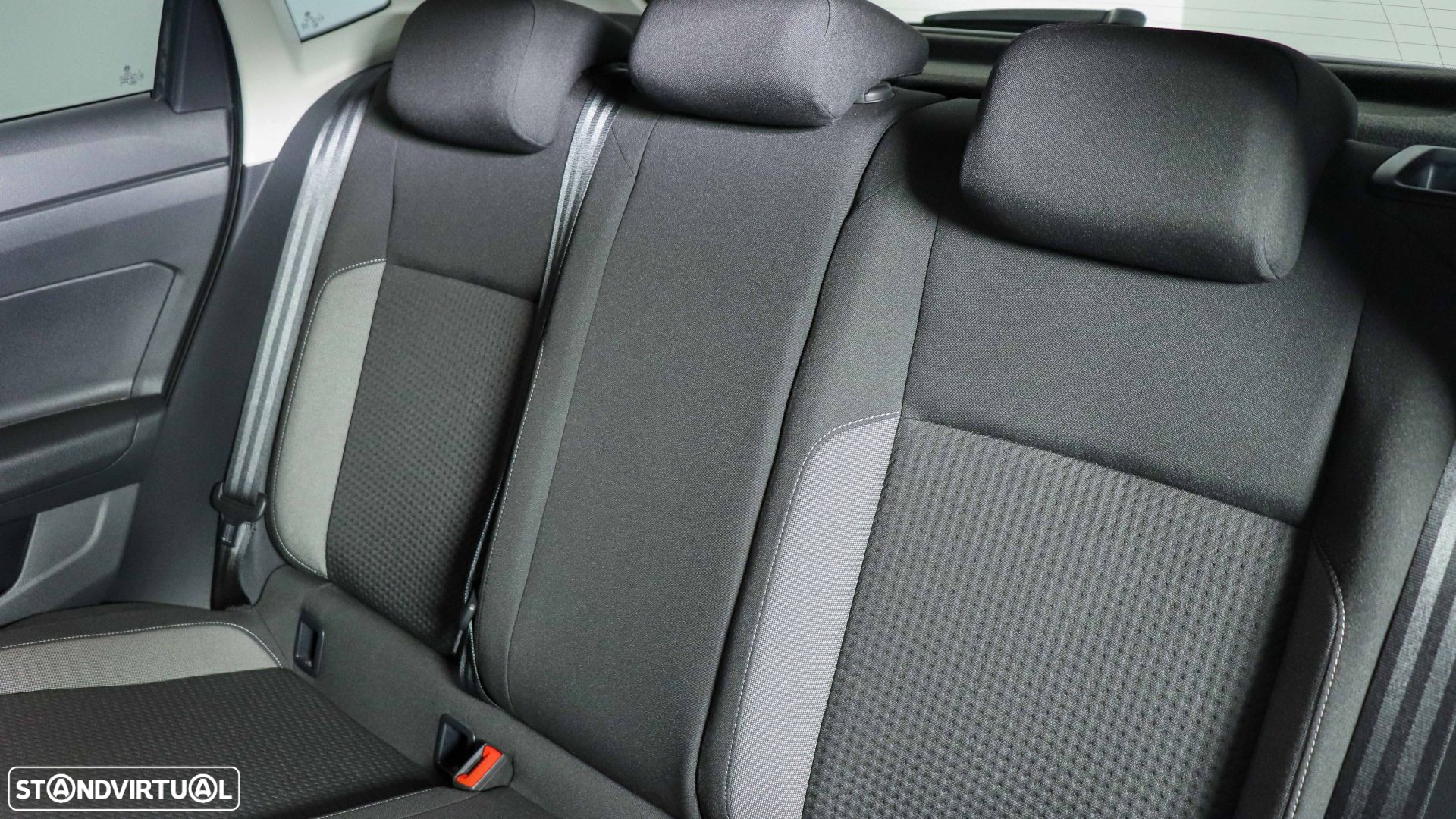 VW Polo 1.0 TSI Life DSG - 8