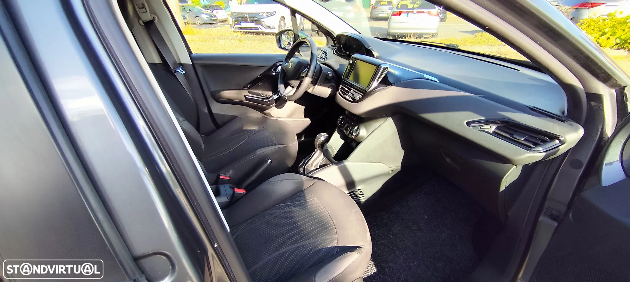 Peugeot 208 1.4 HDi Active - 13