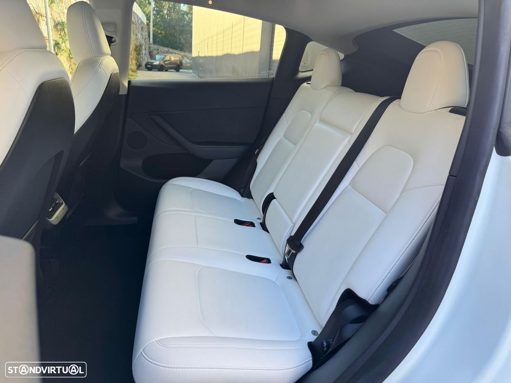 Tesla Model Y Tração Traseira - 30