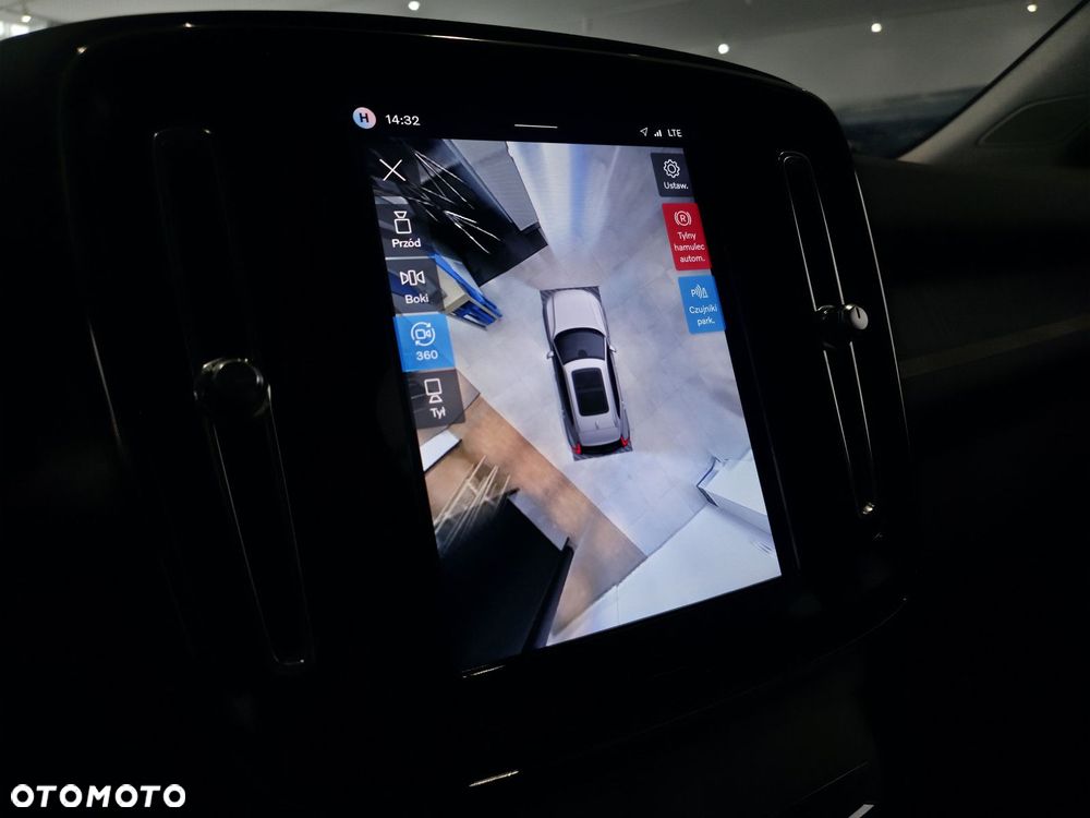Volvo XC 40 - 20