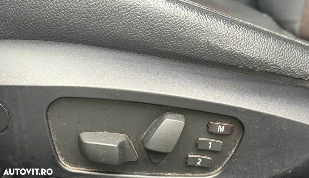 BMW X1 sDrive20d Aut. xLine - 12