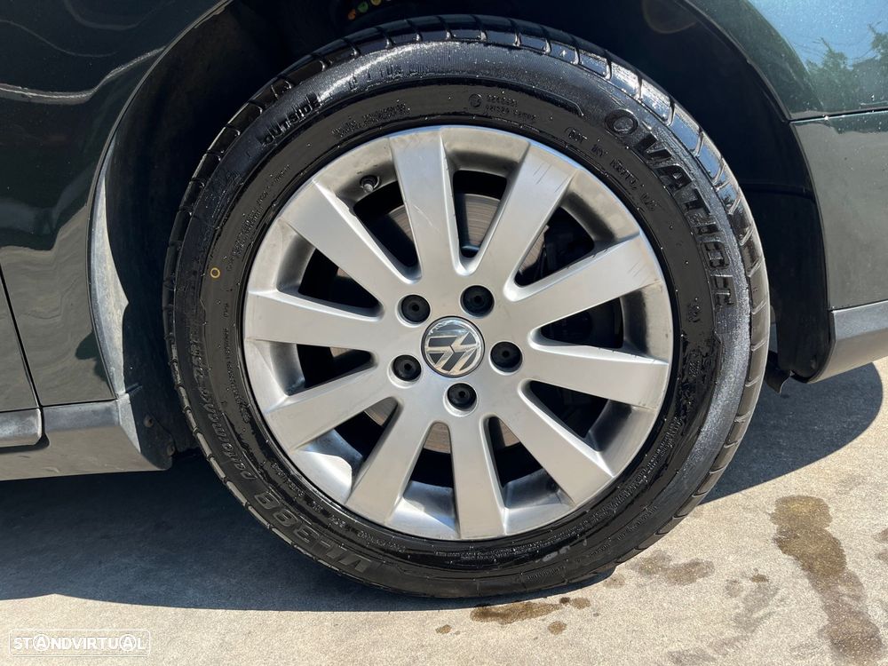 VW Passat 2.0 TDI Highline - 10