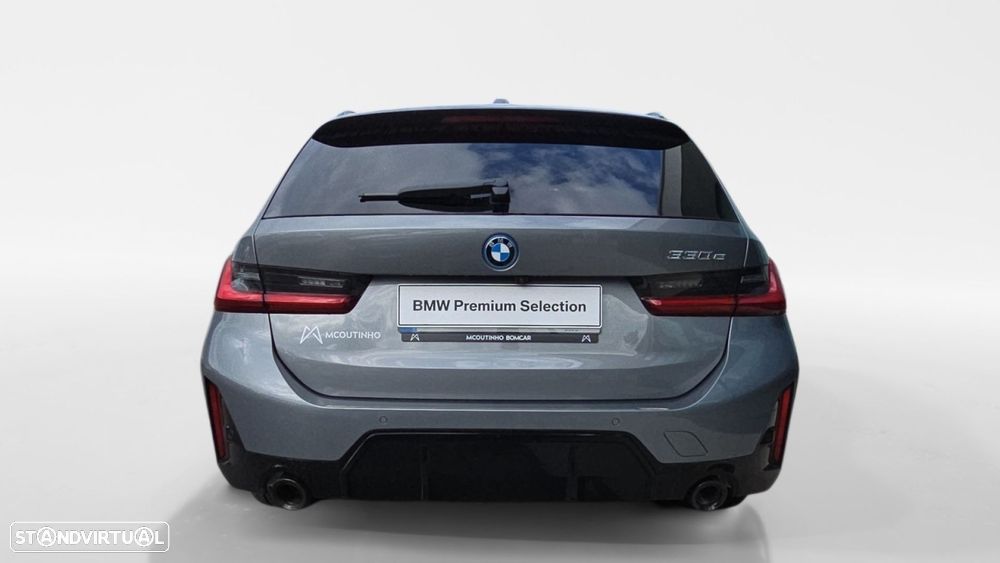 BMW 330 e Touring Pack Desportivo M Pro Auto - 6