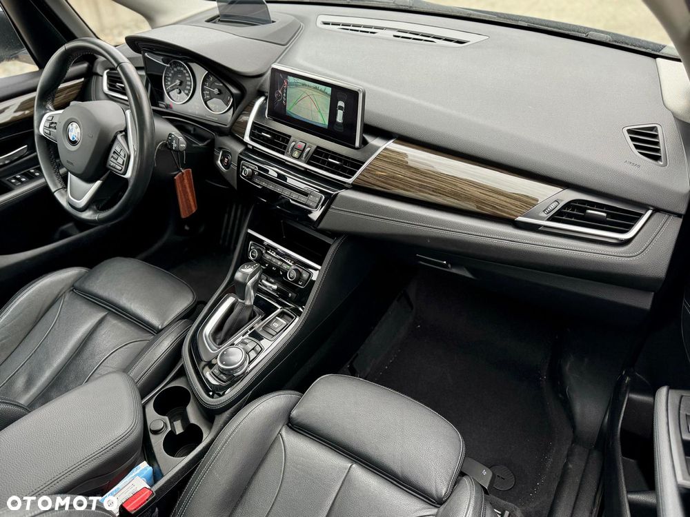 BMW Seria 2 225i Luxury Line - 11