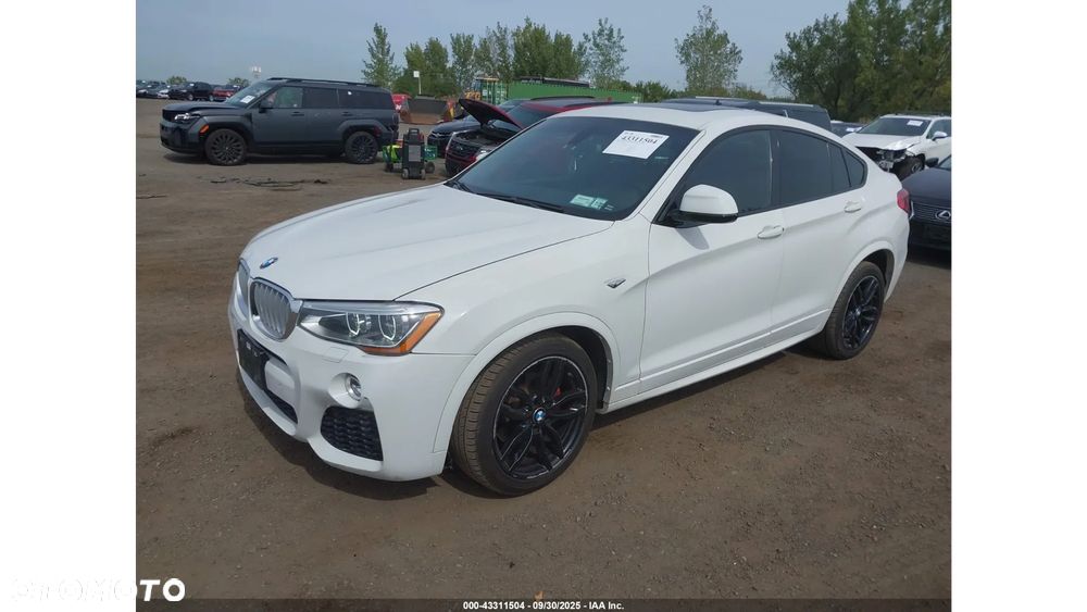 BMW X4 - 15