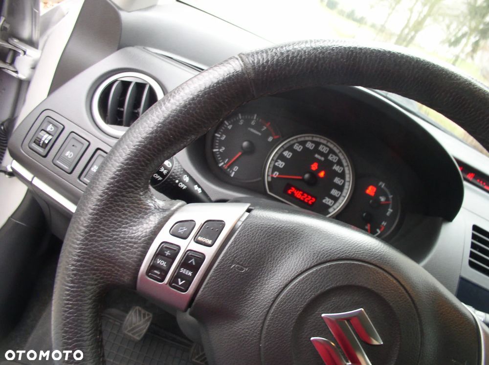 Suzuki Swift 1.5 Comfort - 23