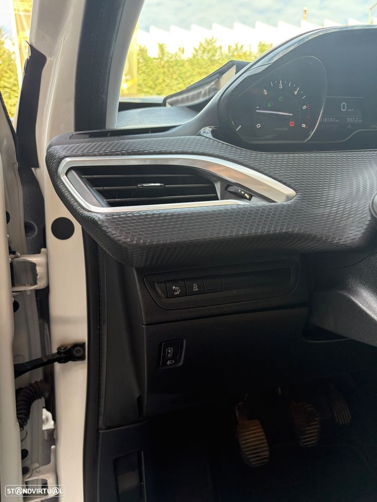 Peugeot 208 1.6 BlueHDi Allure - 29