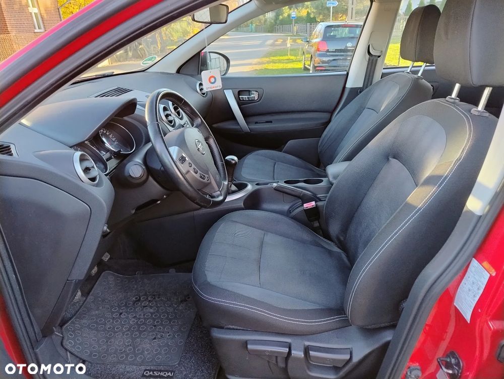 Nissan Qashqai 1.6 visia - 7