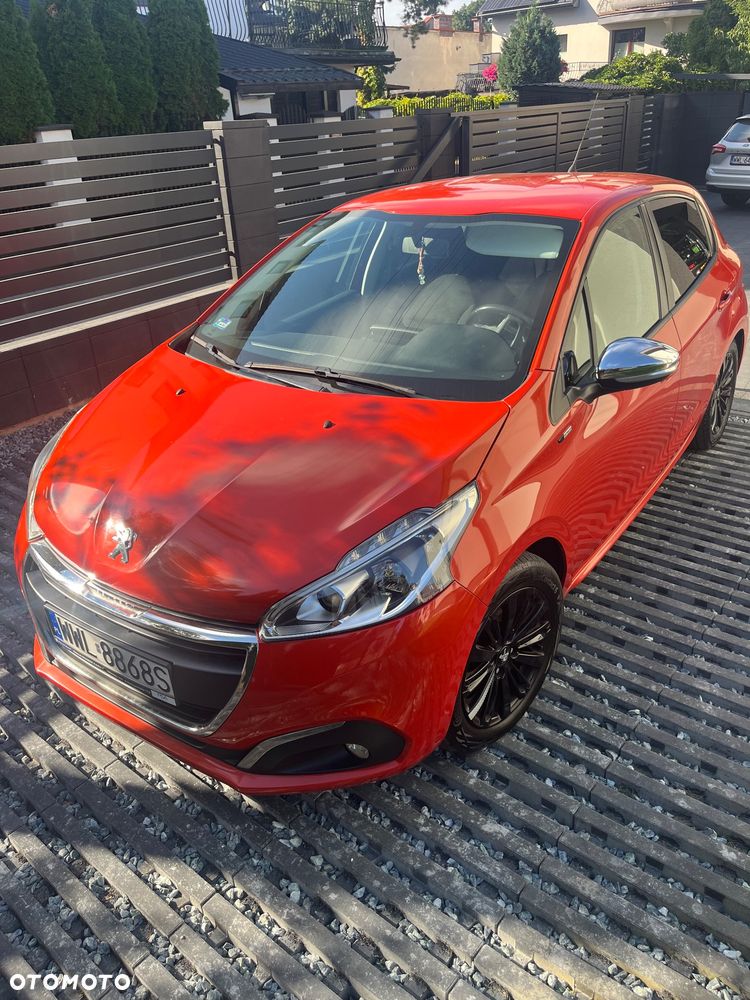 Peugeot 208 - 2
