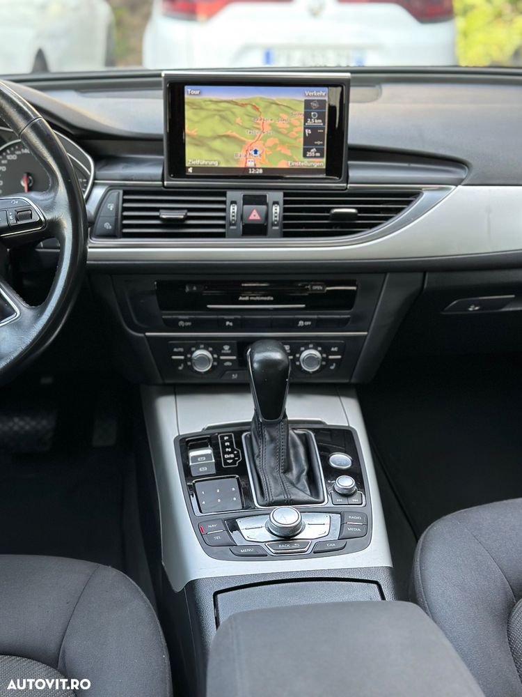 Audi A6 Avant 2.0 TDI Ultra S tronic - 14