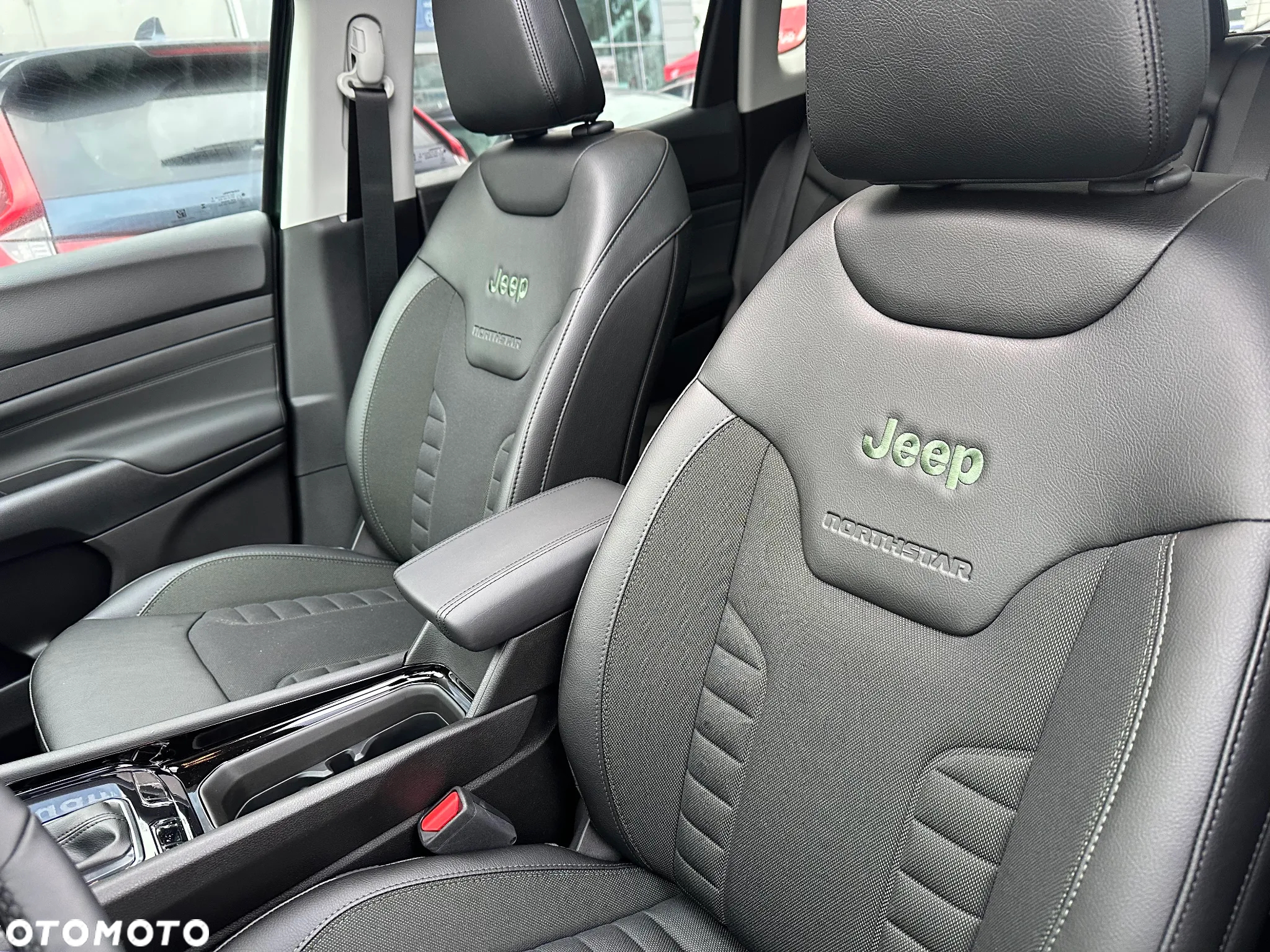 Jeep Compass - 17