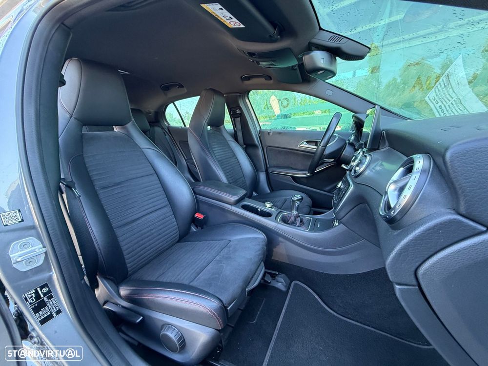 Mercedes-Benz GLA 180 AMG Line - 5