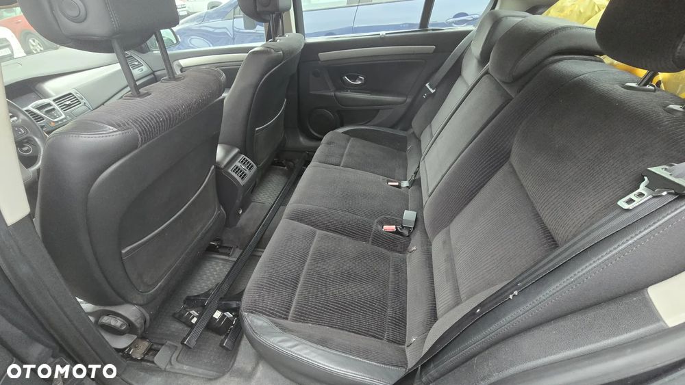 Renault Laguna dCi 150 FAP Dynamique - 13