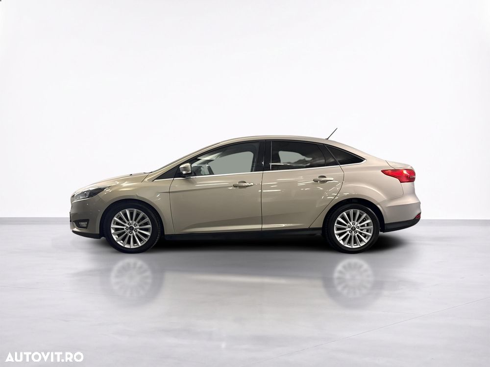Ford Focus - 14
