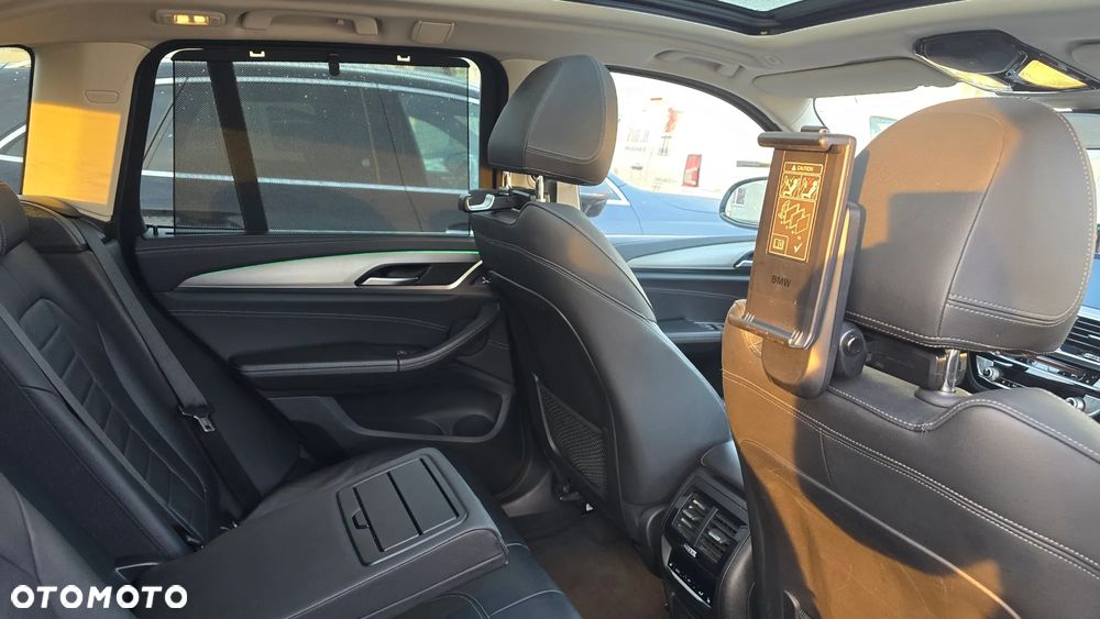 BMW X3 xDrive30i GPF Luxury Line - 18