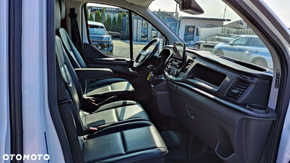 Ford Transit Custom - 32