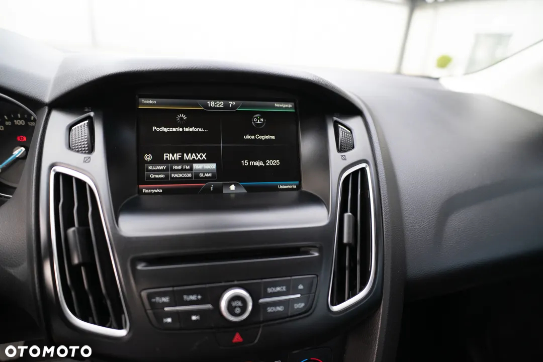 Ford Focus Turnier 1.5 EcoBoost Start-Stopp-System ACTIVE - 27