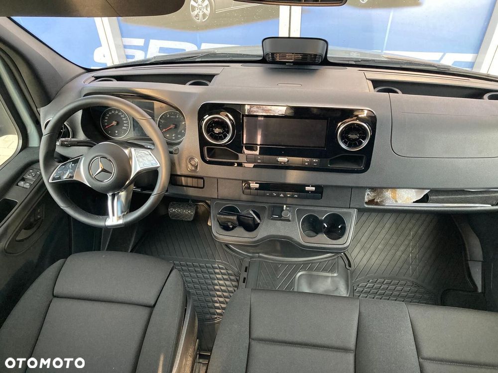 Mercedes-Benz Sprinter 317 CDI OM654 - 17