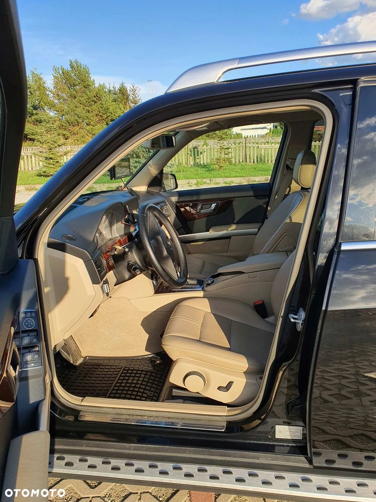 Mercedes-Benz GLK - 30