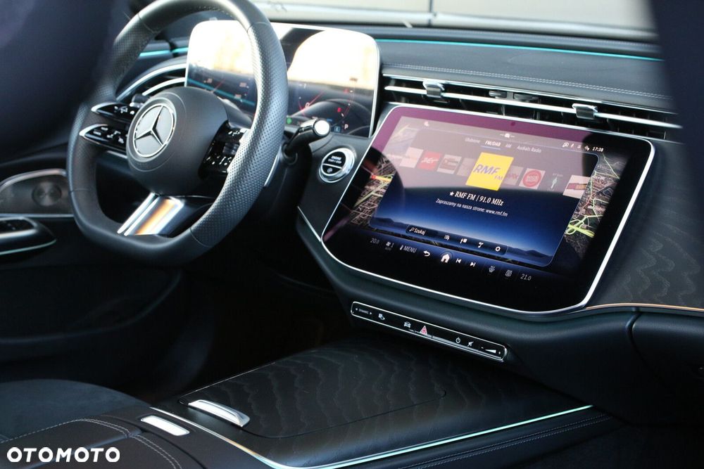 Mercedes-Benz Klasa E - 16