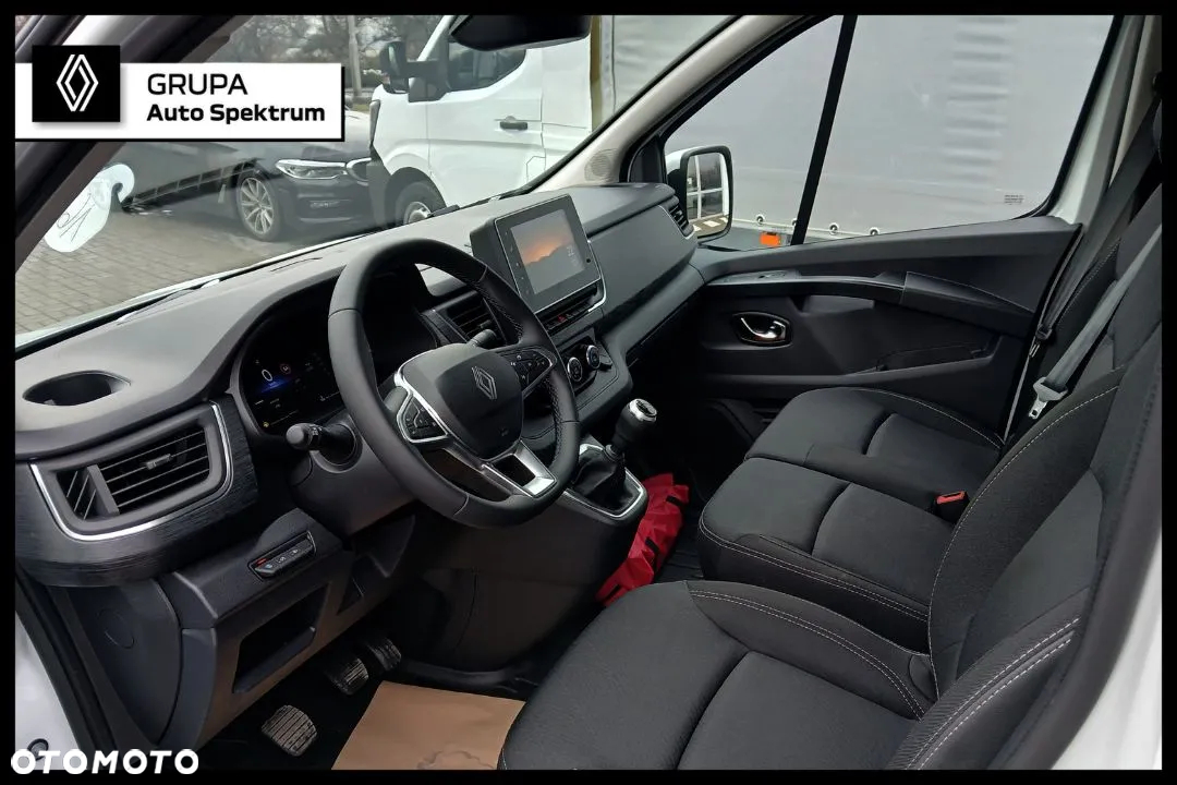 Renault Trafic - 10