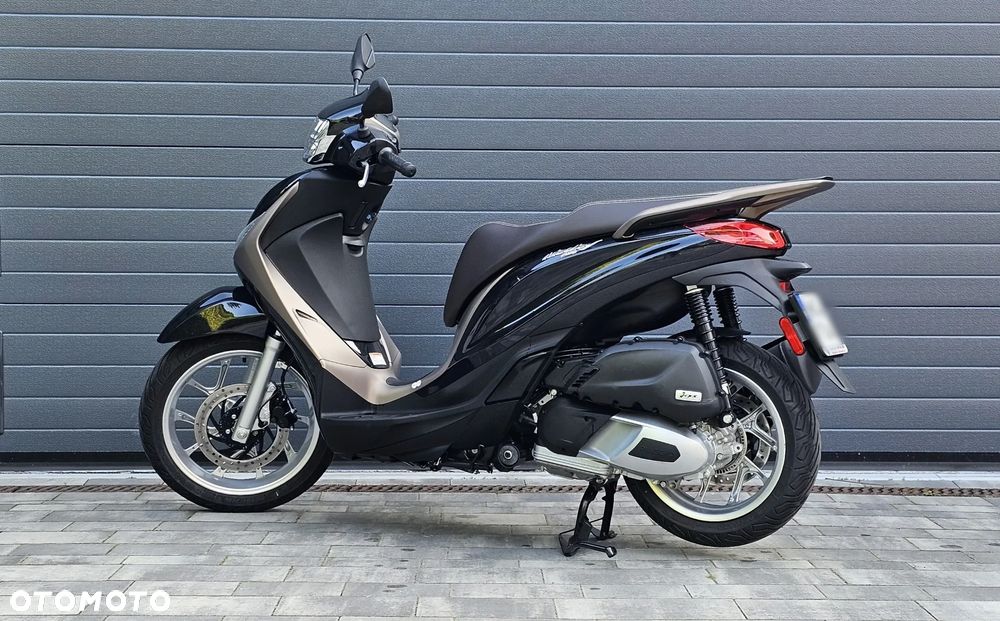 Piaggio Medley - 8
