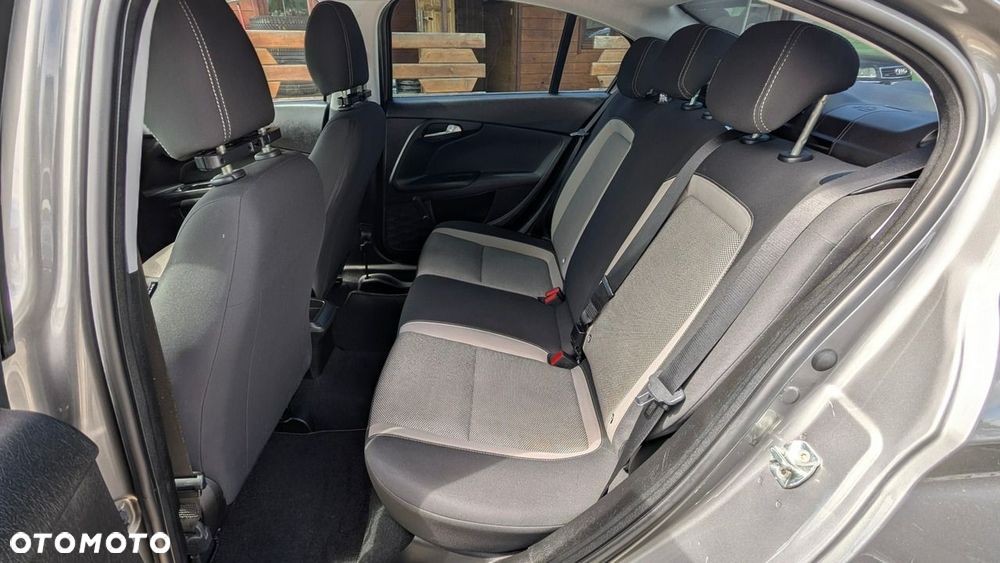 Fiat Tipo 1.4 16V Easy - 16