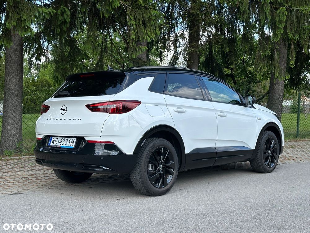 Opel Grandland 1.2 T GS Line S&S - 9