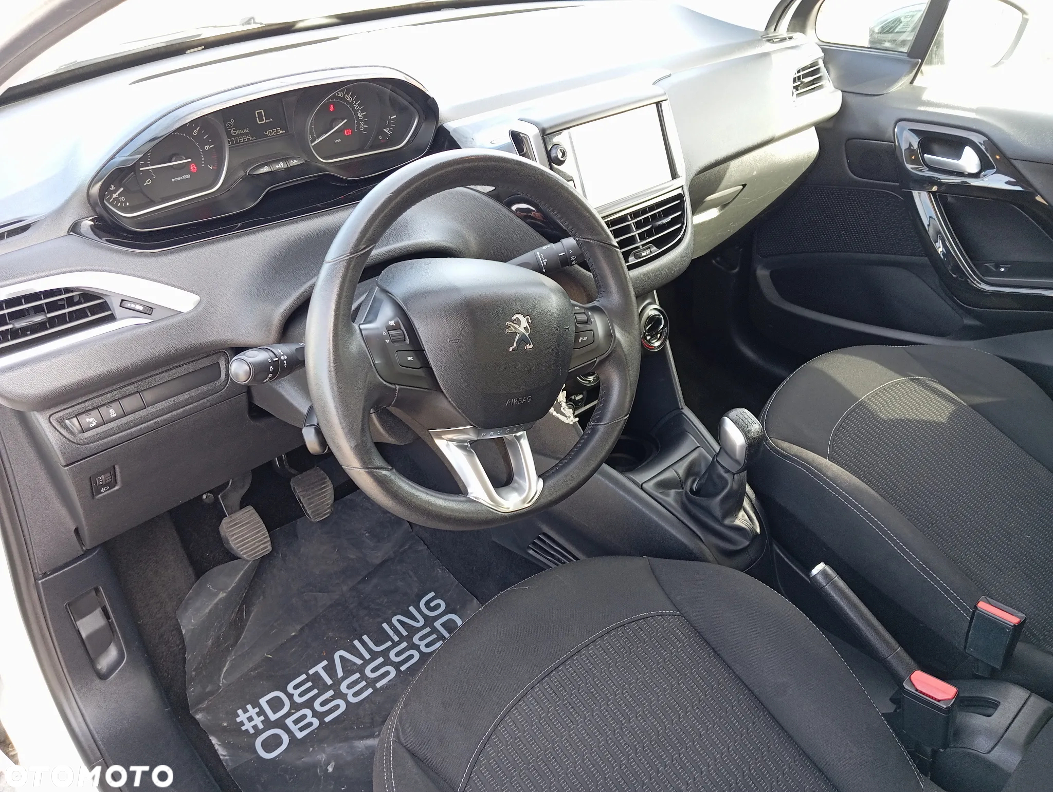Peugeot 208 1.2 PureTech Active - 14