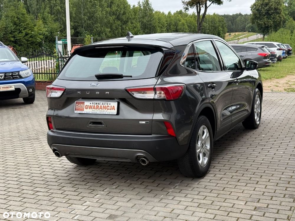Ford Kuga - 10