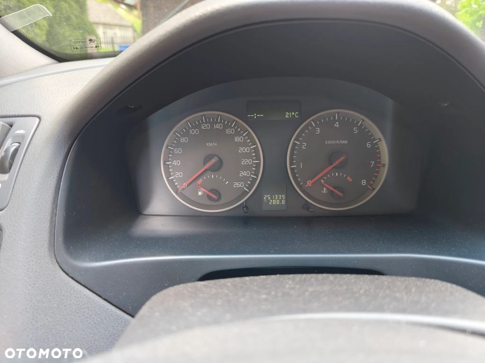 Volvo V50 1.8 - 16