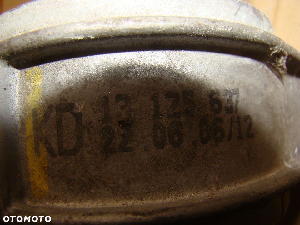 PODUSZKA SILNIKA SKRZYNI BIEGÓW OPEL ZAFIRA B ASTRA H 1.6 , 1.8 , 2.2 Z22YH - 7