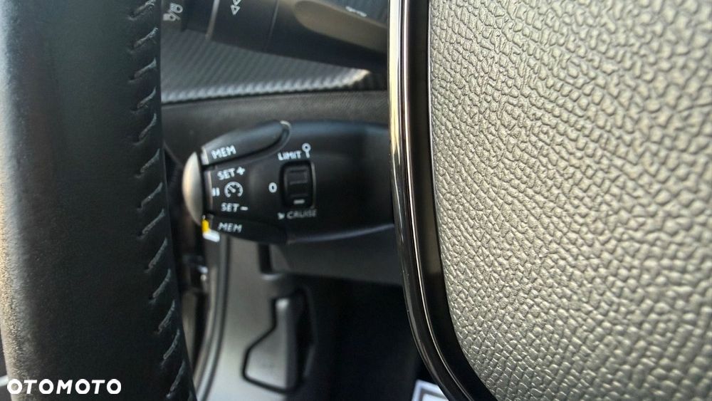 Peugeot 2008 - 34