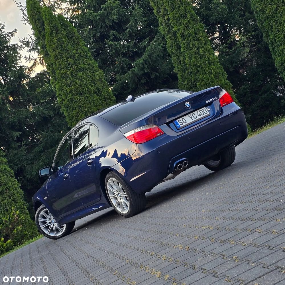 BMW Seria 5 530d Sport-Aut Edition Sport - 15