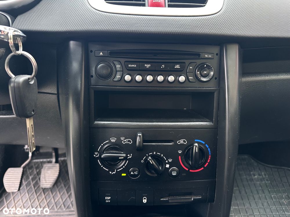 Peugeot 207 90 Sport - 10