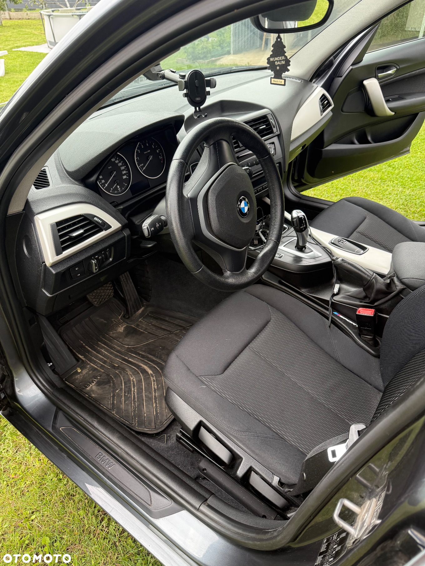 BMW Seria 1 116i - 13
