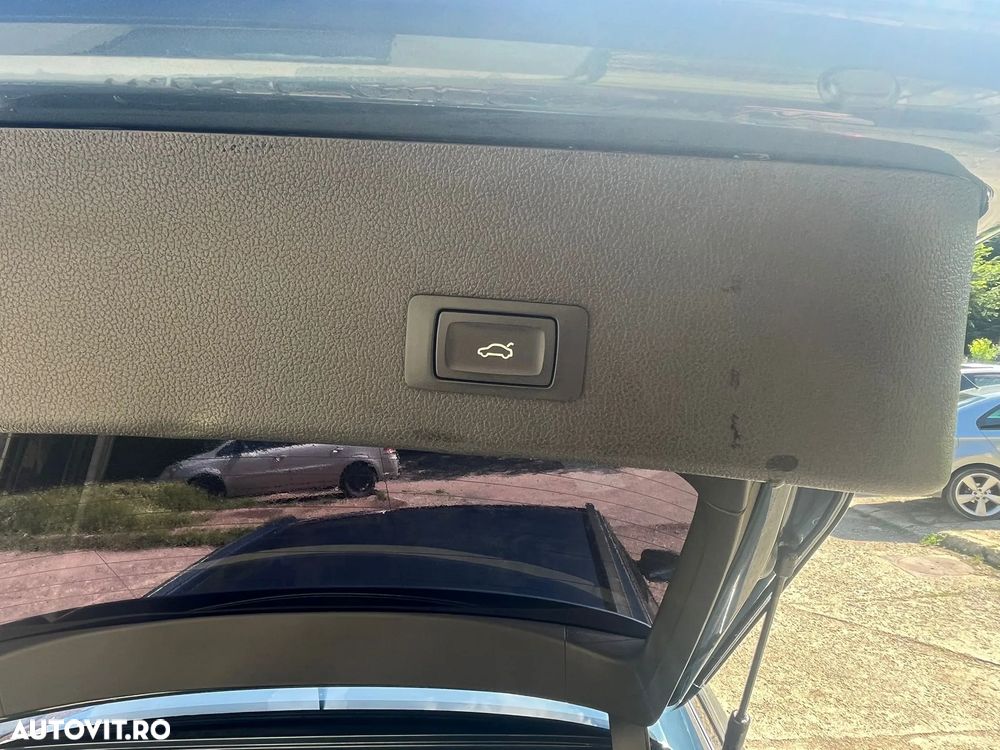 Audi A4 2.0 TDI DPF multitronic S line Sportpaket - 11