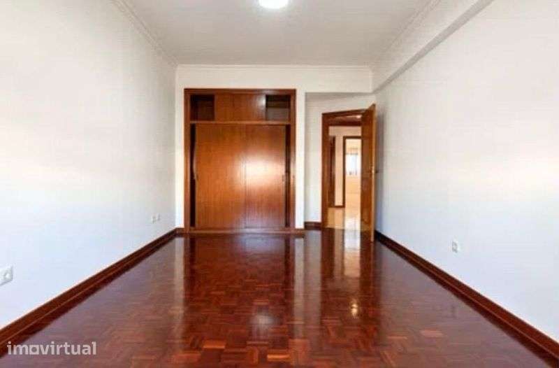 Apartamento bem localizado - Grande imagem: 5/8