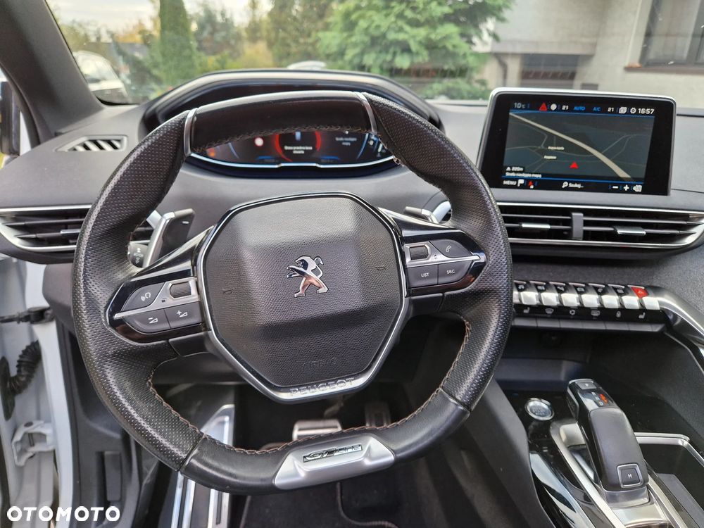Peugeot 3008 1.6 PureTech GPF GT Line S&S EAT8 - 6