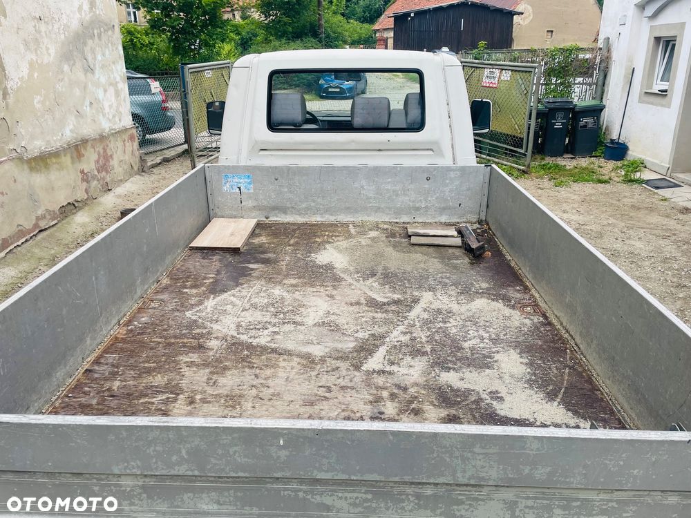 Volkswagen Transporter - 6