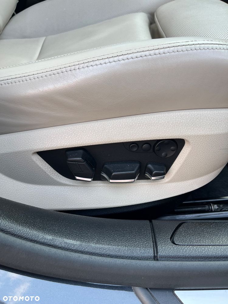 BMW Seria 7 740d - 16